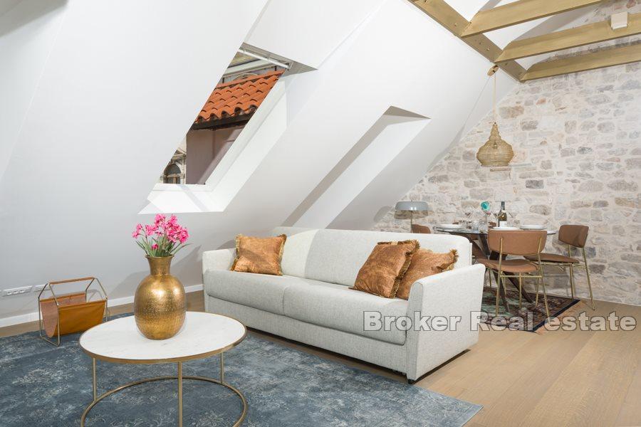 Luxury one bedroom apartment in the Palace