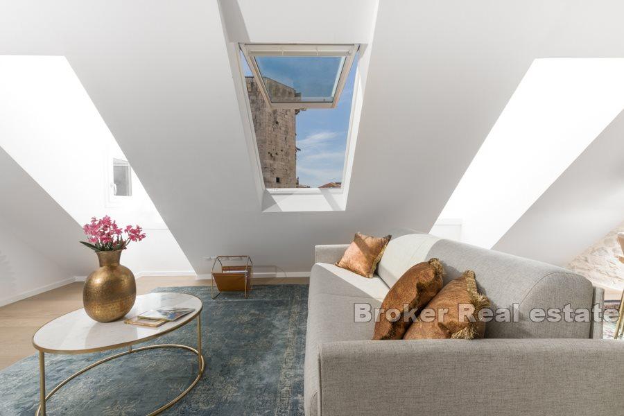 Luxury one bedroom apartment in the Palace