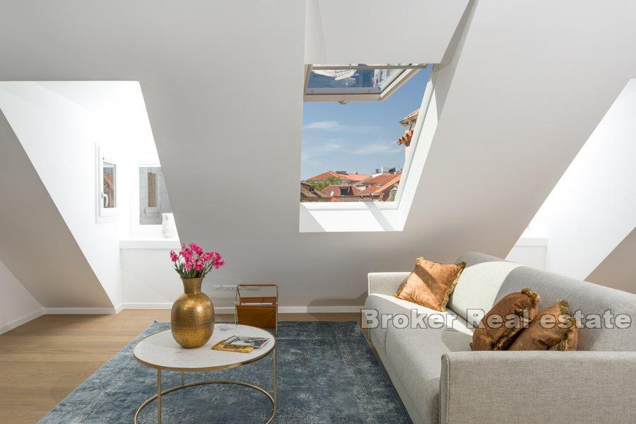 Luxury one bedroom apartment in the Palace