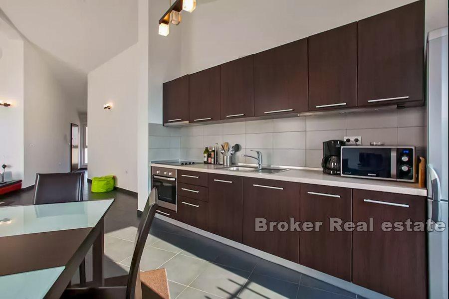 Two bedroom apartment with sea view