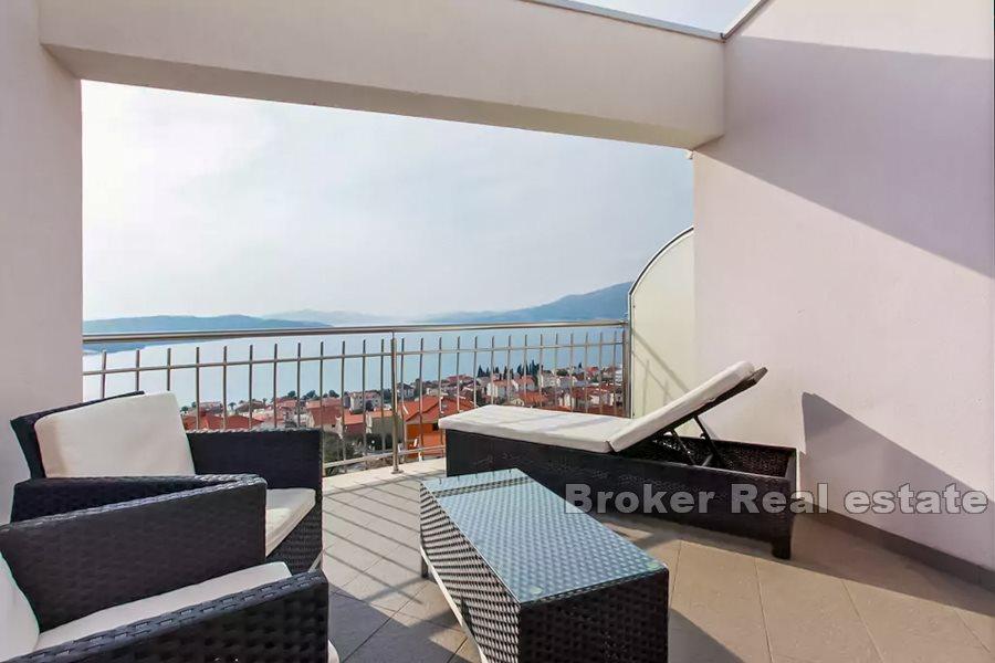 Apartment mit zwei Schlafzimmern und Meerblick