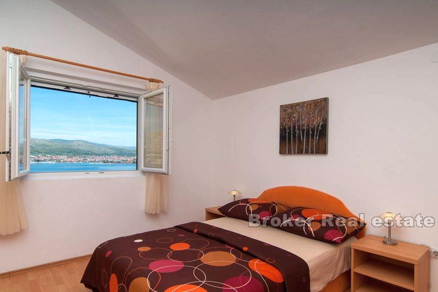 Apartment house near Trogir