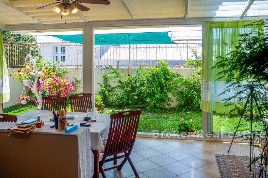 Komfortabel sydvendt leilighet