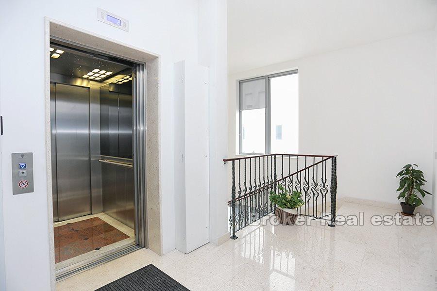 Molteplici spazi per uffici attraenti a Spalato