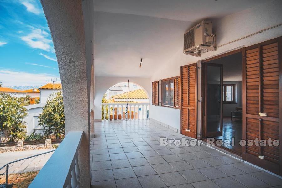 Maison individuelle avec jardin