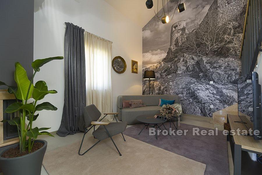 Vacker villa med panoramautsikt