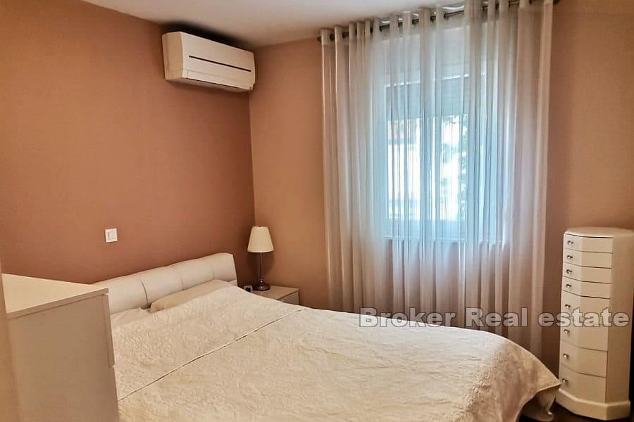 Moderne Wohnung mit zwei Schlafzimmern