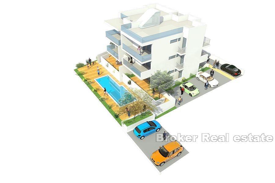 Apartment with pool and sea view