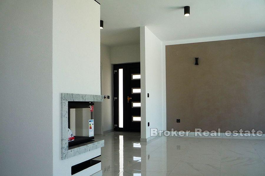 Luxury villas with sea view, newly built
