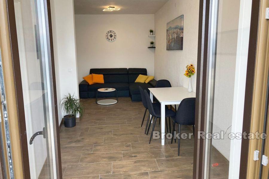 Apartment, first row to the sea