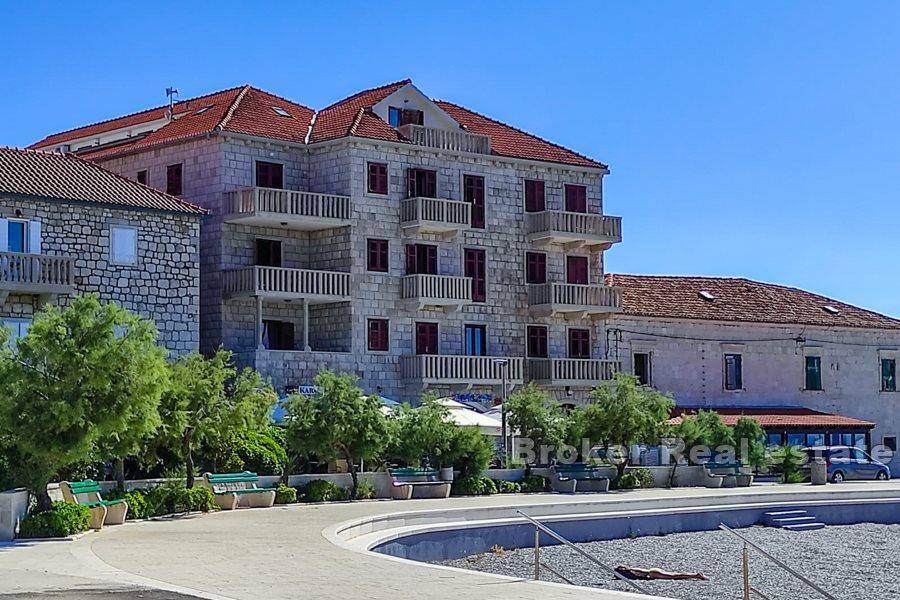 Appartement au premier rang de la mer