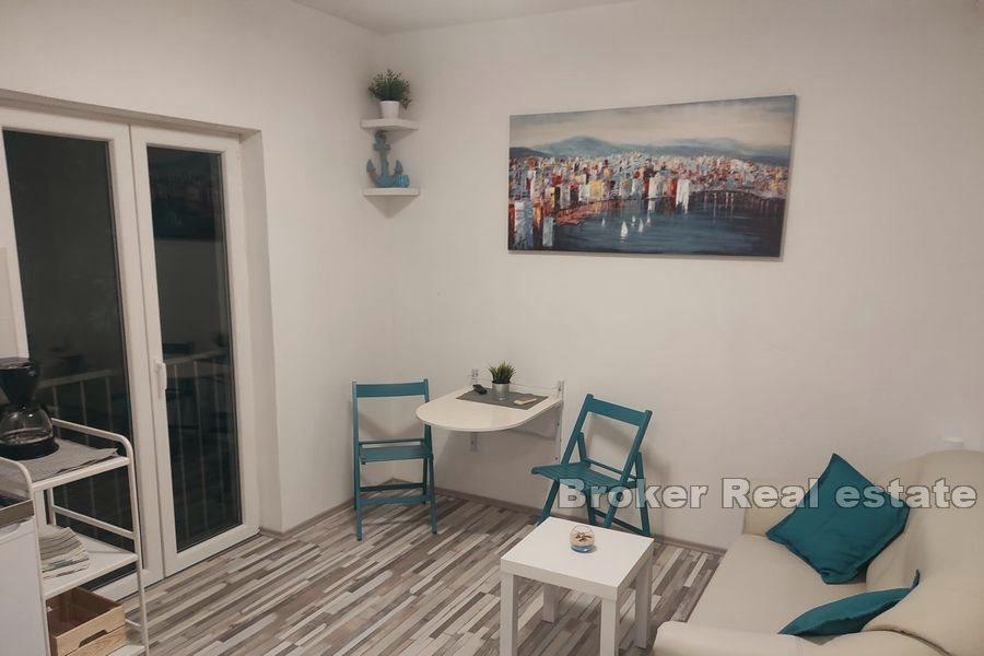 Apartment in the first row to the sea