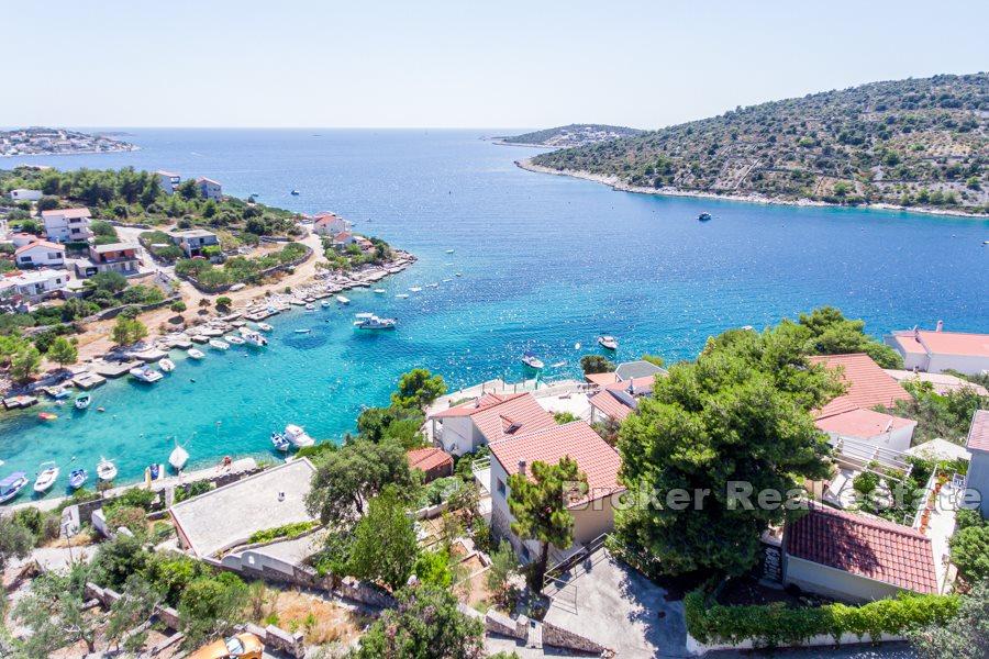 Building land with sea view