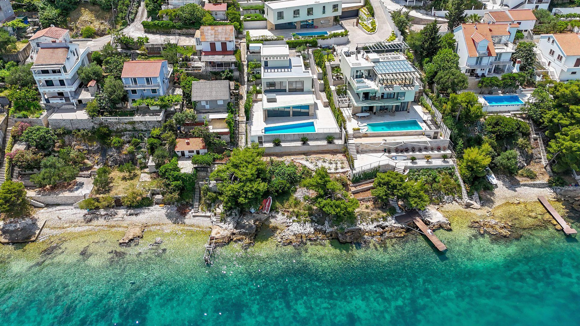 01-5030-30-island-ciovo-newly-built-villa-with-pool-for-sale