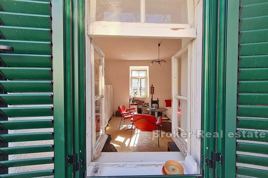 Stenhus i det gamla centrumet