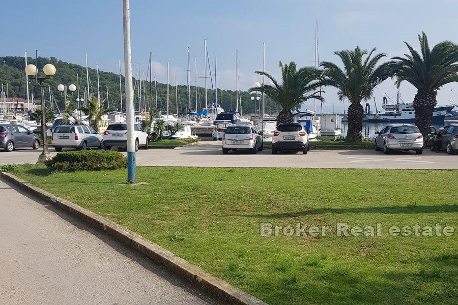 Земля под застройку, второй ряд от моря