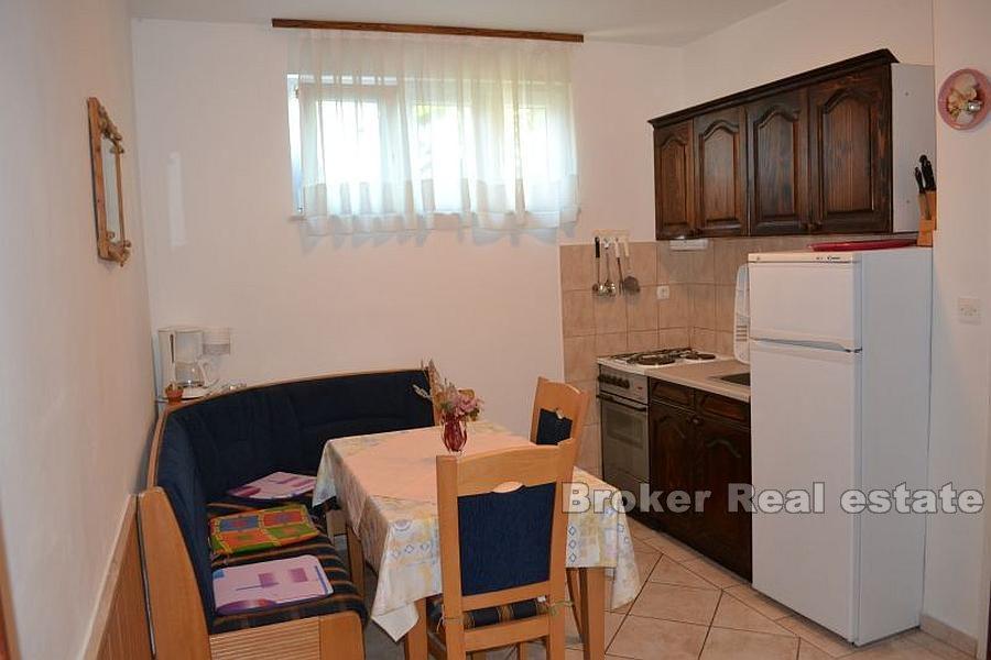 Apartmánový dům 10m od moře