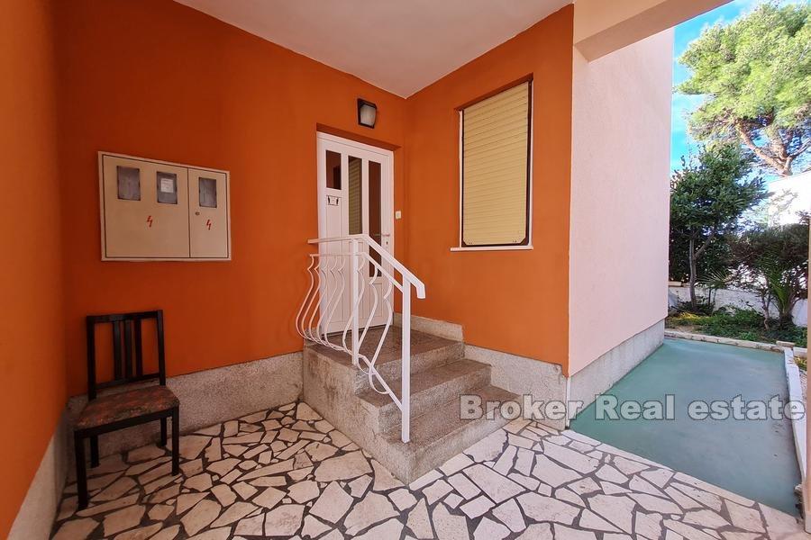 Apartmanska kuća 10m od mora