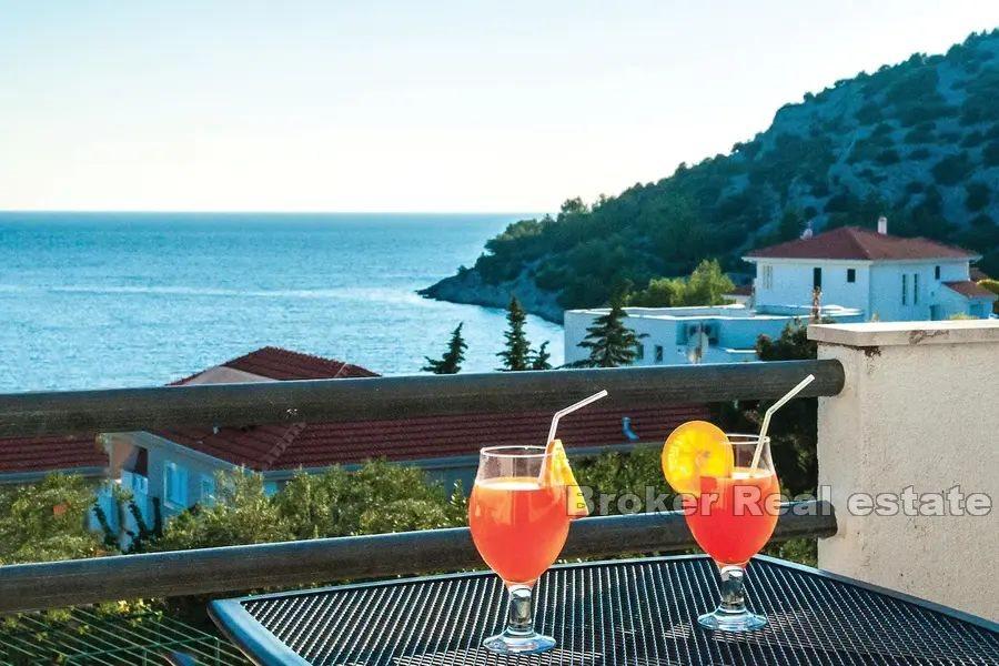 Palazzina vicino al mare