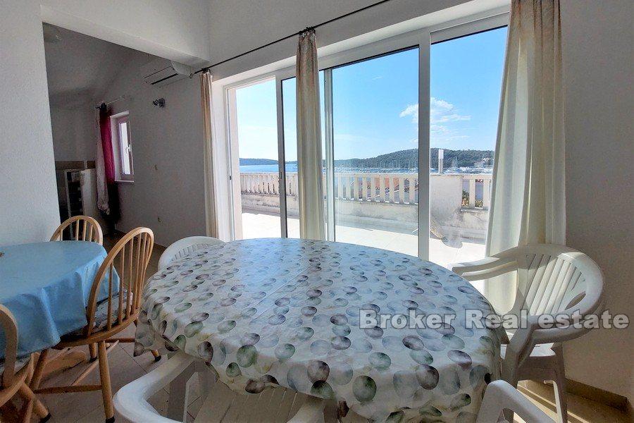 Palazzina con vista mare