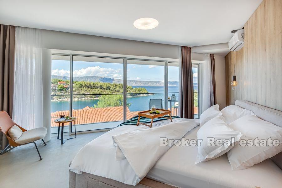 Newly built villa near the sea