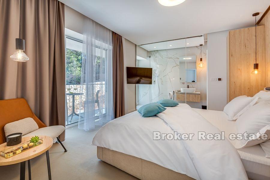 Newly built villa near the sea