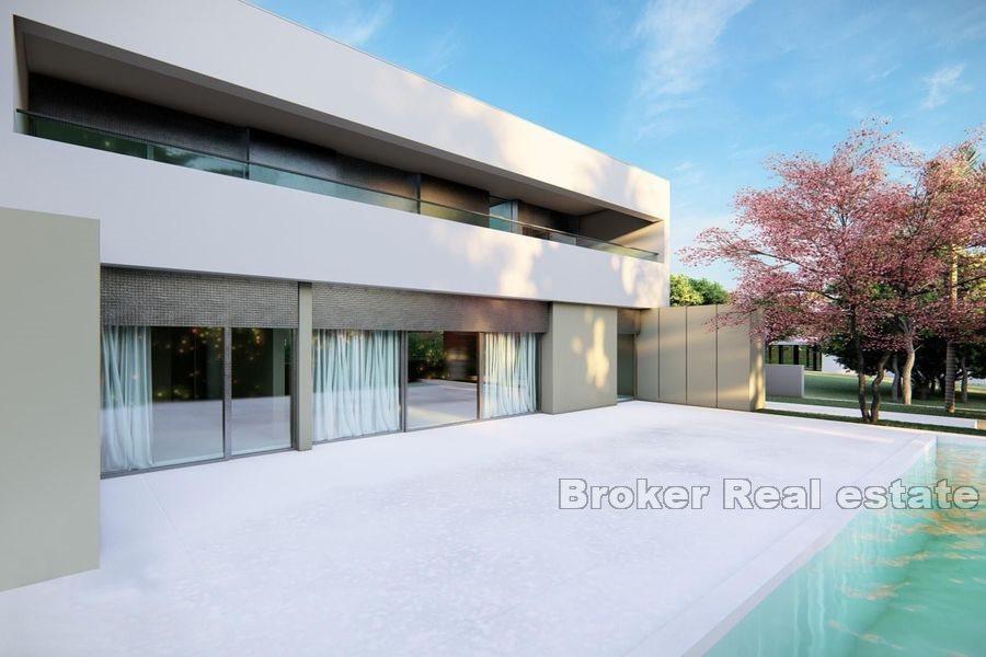 Neu gebaute Villa mit Pool