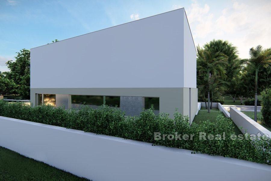 Neu gebaute Villa mit Pool