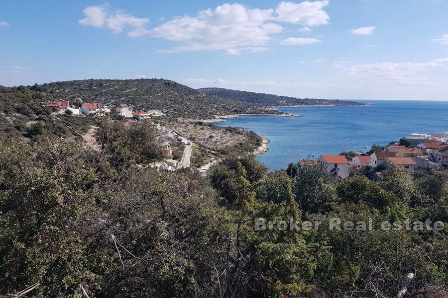 Building land with sea view