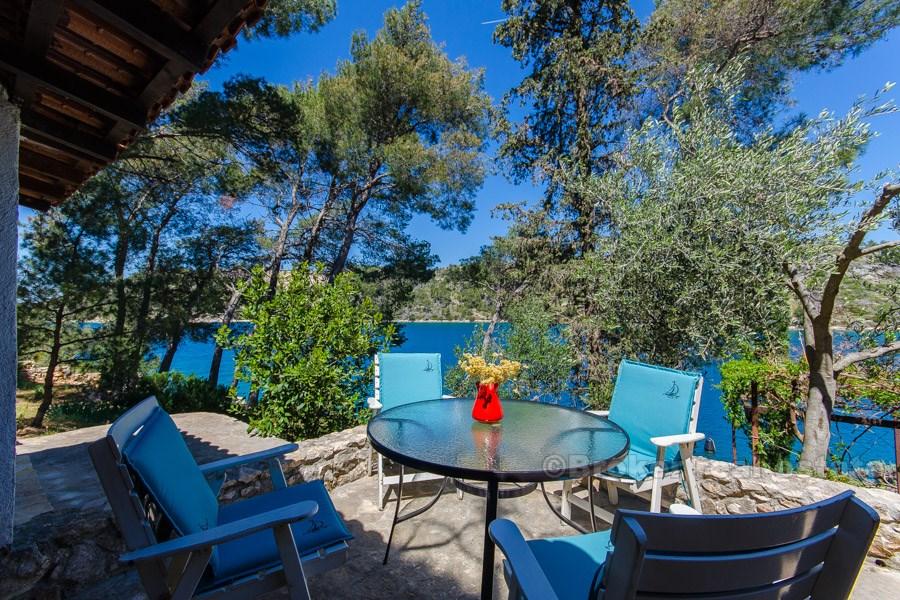 Casa bifamiliare, in vendita