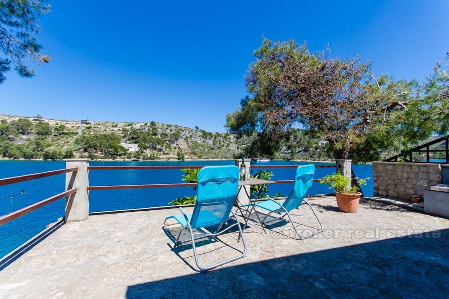 Maison jumelée, à vendre