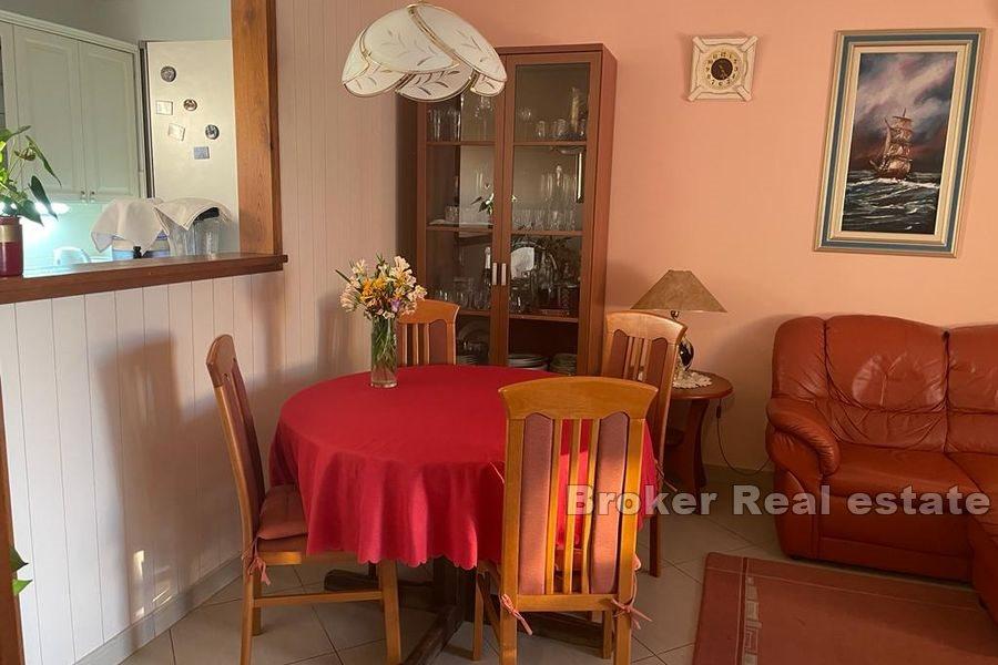 Pujanke, komfortowy apartament z trzema sypialniami