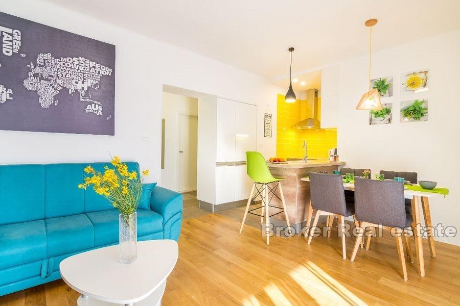 Louvret, appartement moderne de deux chambres
