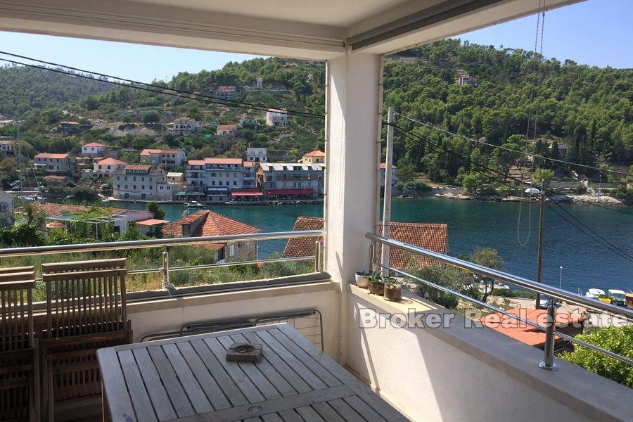 Apartmán se 2 ložnicemi a výhledem na moře