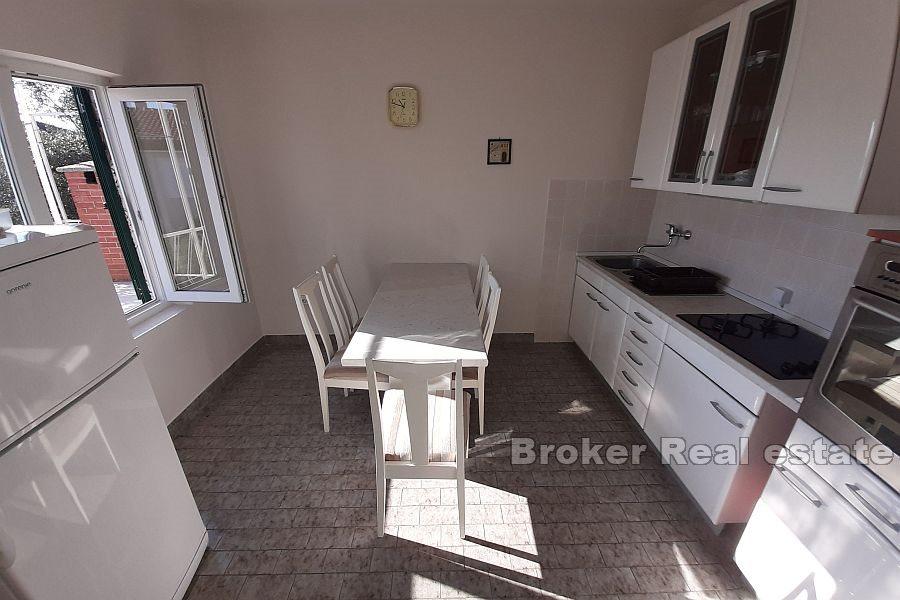 Дом второй линии от моря