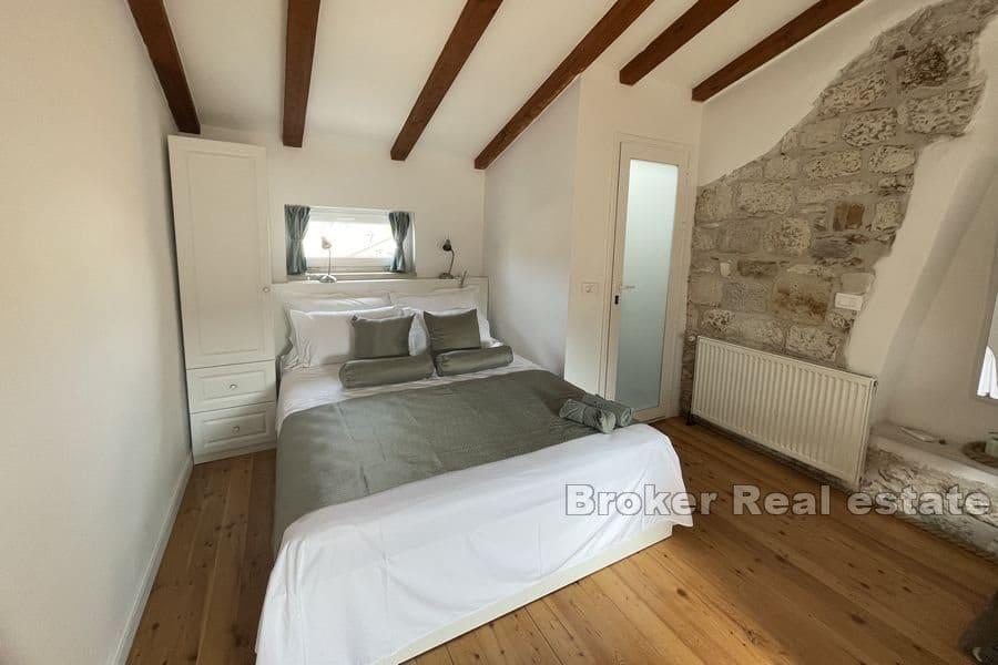 Kamienny dom w centrum