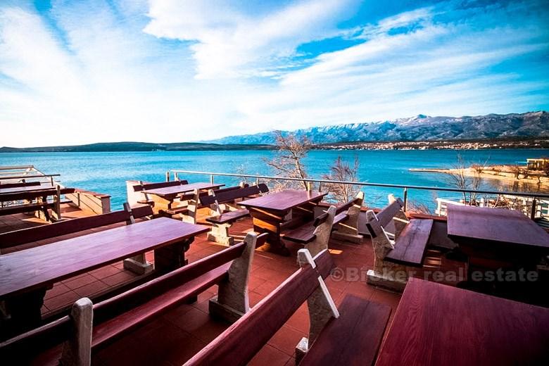 Aparthotel with sea view, for sale