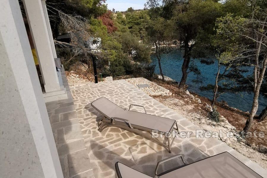 Nieruchomości w pierwszym rzędzie od morza