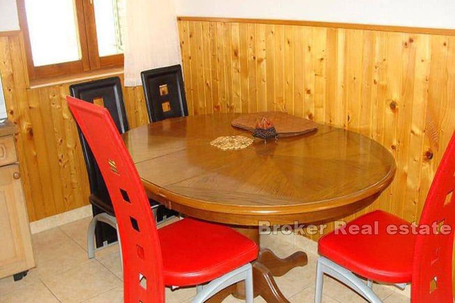 Apartment house first row to the sea