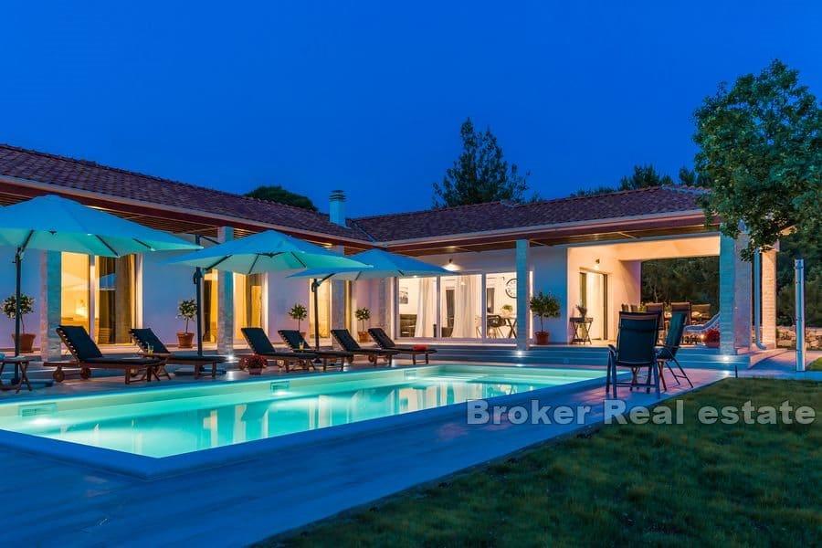 Villa de luxe avec piscine