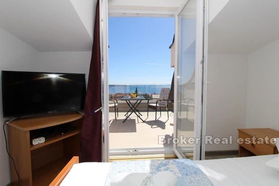 Apartmánový dům s výhledem na moře