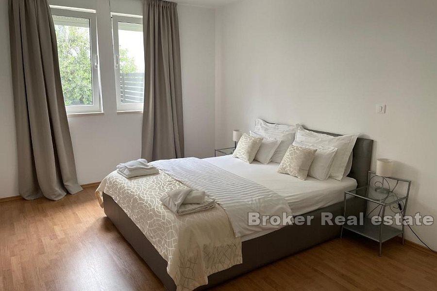 Zenta, apartments for long-term rent