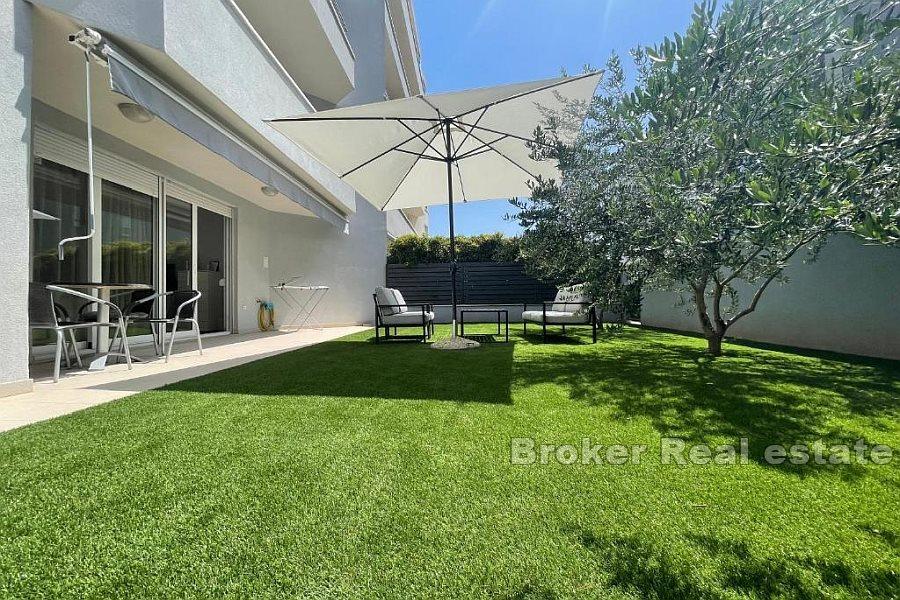 Zenta, apartments for long-term rent