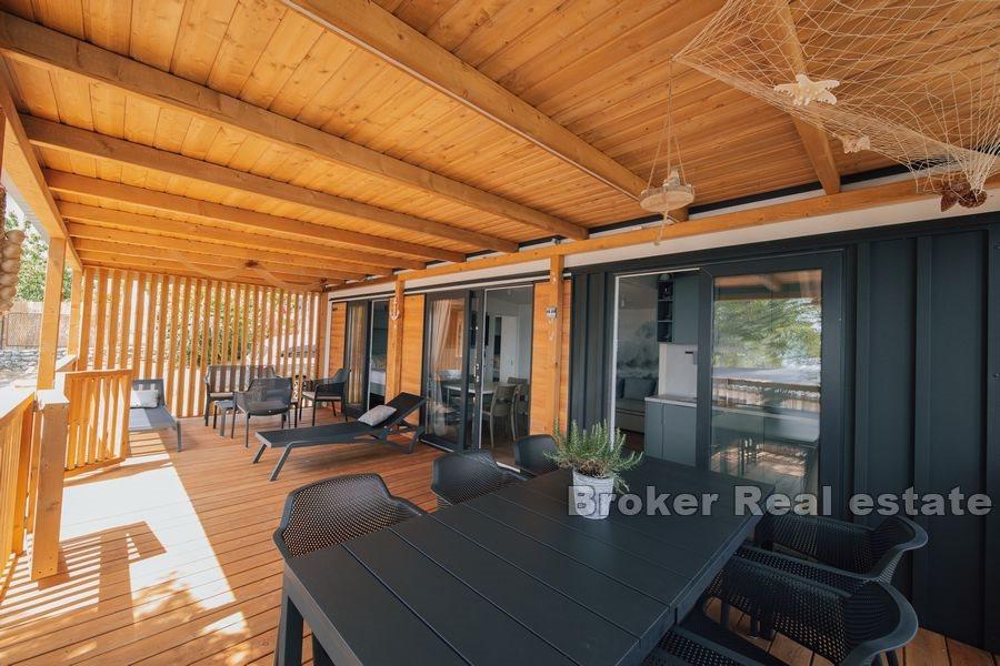 Mobil-homes dans une station touristique