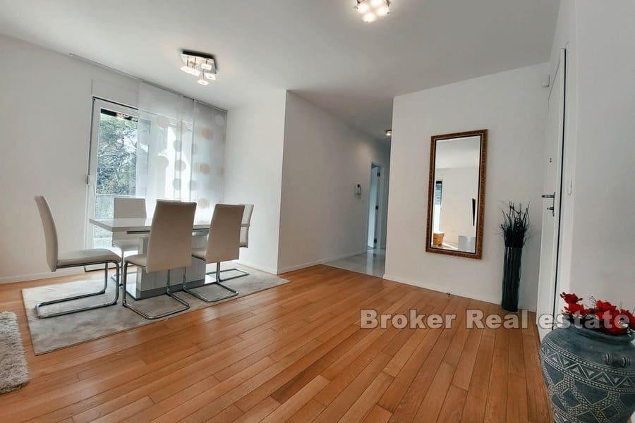 Marjan, trosoban stan