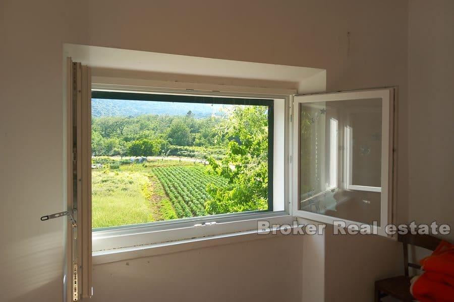 Detached house in a quiet location