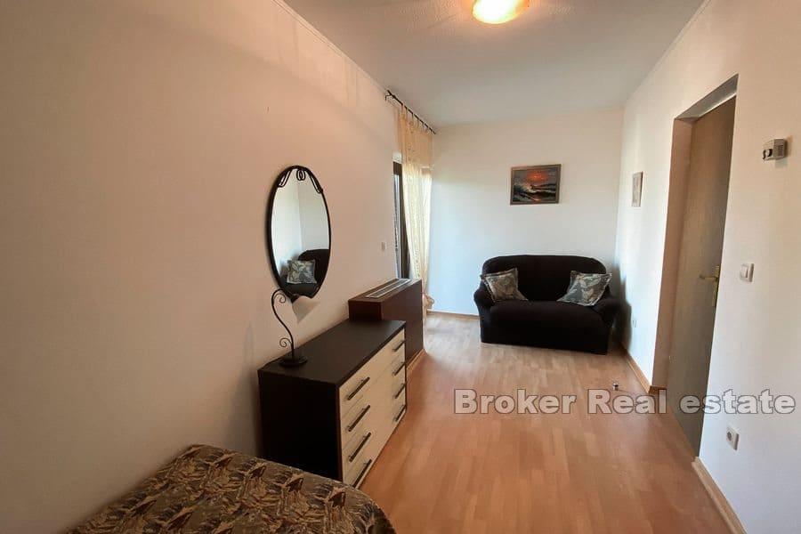 Apartmánový dům v blízkosti moře