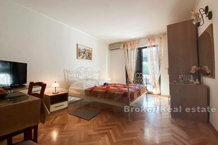 Apartmánový dům v blízkosti moře