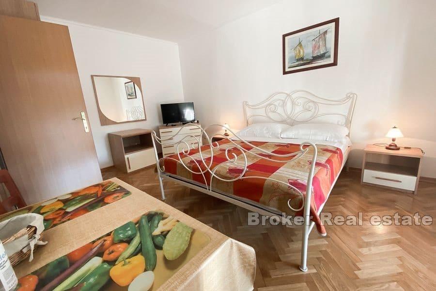 Apartmánový dům v blízkosti moře