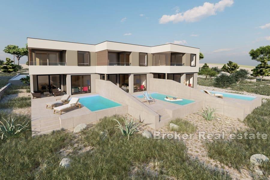 Maisonette-Apartments mit Pool- und Meerblick